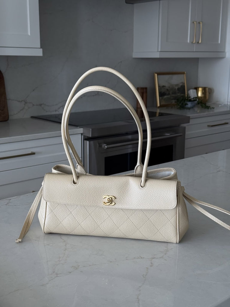 CHANEL Vintage Cerf Small Tote