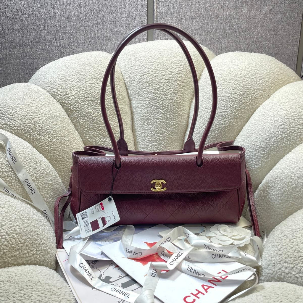 CHANEL Vintage Cerf Small Tote