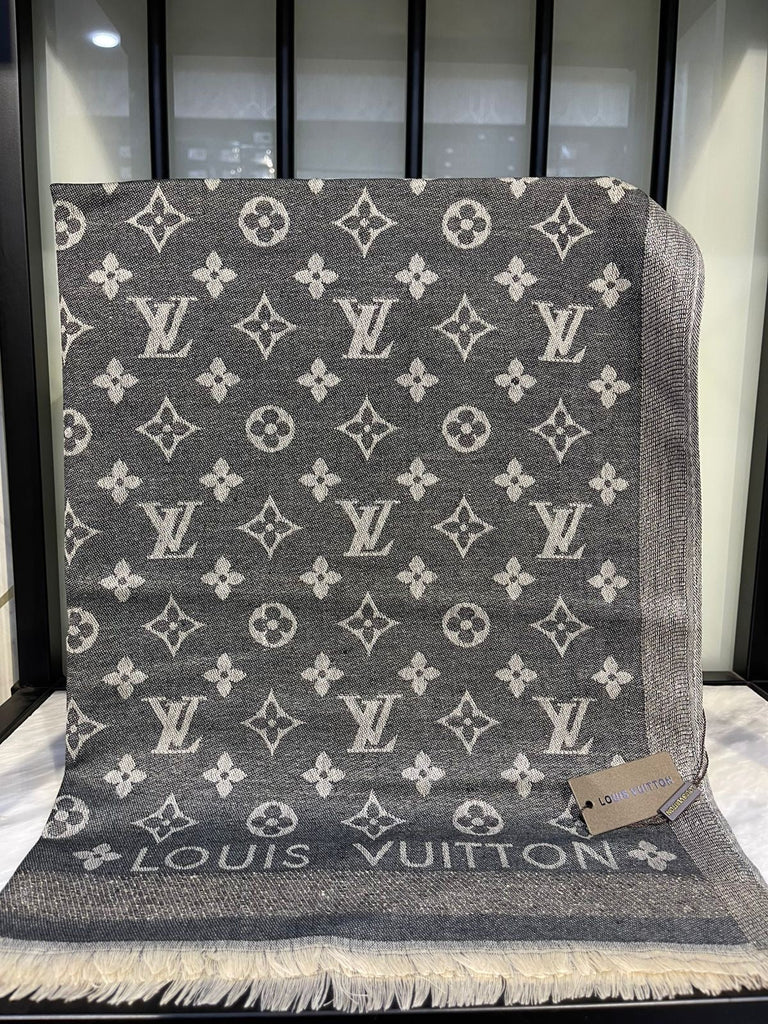 LV Scarf