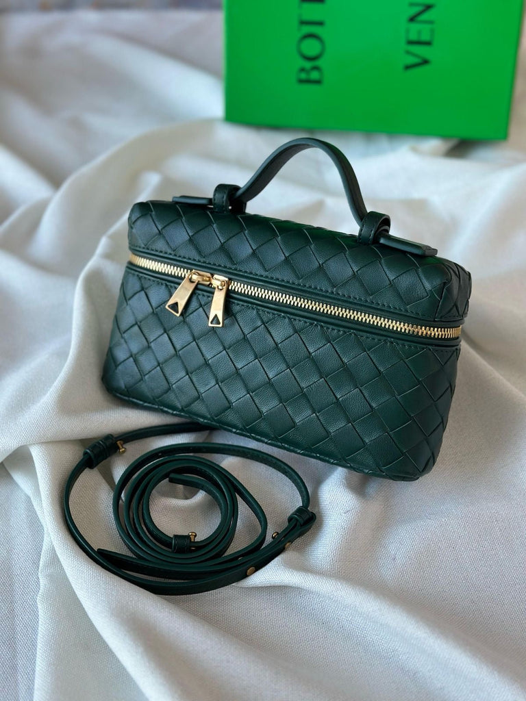 Bottega Veneta Vanity Bag with Brand Box